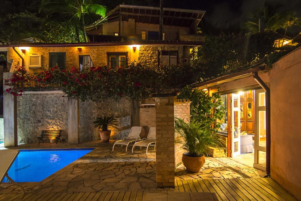 Hotel Pousada Maison Joly Ilhabela Exterior photo